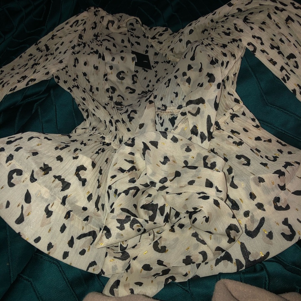 Not For The Drama Leopard Top - Picture 2 of 2